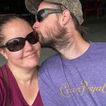Laurie Keyes - @fuzzymemo78 - Instagram