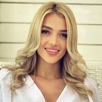 Laurie Lester - Facebook
