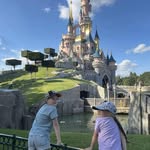 Laurie Perrin - @laurie_975 - Instagram