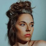 Laurie Rush - @theycallmelala - Instagram
