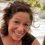 Laurie Travers - @laurietravers4 - Instagram