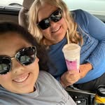 Laurie Tuttle Russell - @poshy_laurie - Instagram