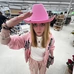 Lauren Brooks - Facebook
