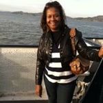 Lavelle Johnson - @vellaflower - Instagram