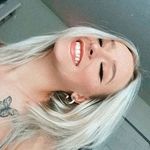 Zoe LaVerne Day - @sagebeech - Instagram
