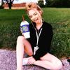 Zoe Fricken Laverne - @lavernesamps - TikTok