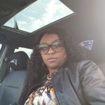 Lavonda Lee - @queenb.boss39 - Instagram