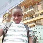 Lawrence Della - @lawrencedella1 - Instagram