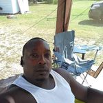 Lawrence Jones - @lawrencejones441 - Instagram