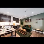 Lawrence True & Karolina Budryte - @sandringhomes - Instagram