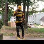 Lawrence Wakefield - @_just_does_me_ - Instagram