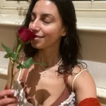 Layla Abdallah - @yogawithlayla - Instagram