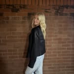 Layla Becker - @laylambecker - Instagram