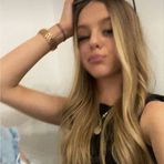 Layla Brewer - Facebook