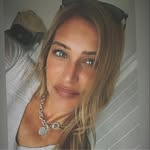 Layla Burgess - @xlaylaandliliax - Instagram