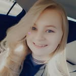 Layla Combs - @gracefulgummys - Instagram