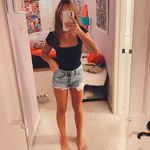 @lay.ladawson - Instagram