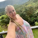 Layla Everett - Facebook
