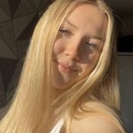Layla Fox - Facebook
