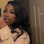 Layla Hampton - Facebook