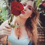 Layla Hart - @laylahhart_ - Instagram