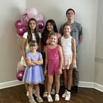 Layla Holt - Facebook
