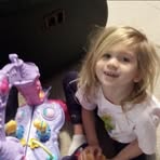 Layla Hull - Facebook