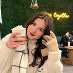 Layla Johnson 🪐 - @laylamj48 - Instagram
