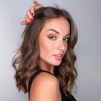 Layla Klein - Facebook