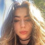 Stell Valatano - @layla.langston - Instagram