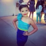 Layla Maxwell - @layla_loves_starbucks - Instagram