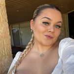LAYLA PARKER - @laylajaneparker - Instagram
