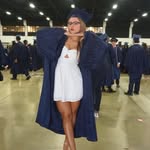 Layna Thompson - @layna.t44 - Instagram