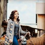 Addey Layne Bennett - @cumminsflatbed - Instagram
