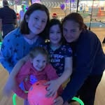 Layne Lee - @layne.lee.75 - Instagram