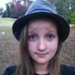 Layne Little - @grey_purple_hat - Instagram