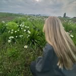 Lea - @leadombrowskii - Instagram
