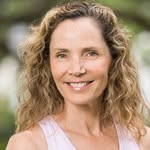 Lea Donahue Austen - @youryogachs - Instagram