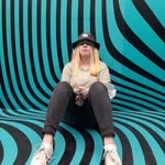 Lea Eckert - @leaeckert - Instagram