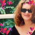 Lea Hastings - @leabyronbay - Instagram