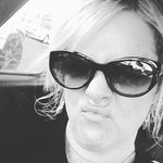 Lea Hebert - @blondie123070 - Instagram