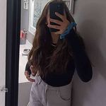 Léa Hebert - @leahebert5 - Instagram