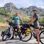 Lea & Henning - @rocks.and.roads - Instagram
