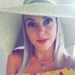 Léa - @leaherrmannlr - Instagram