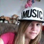 Lea chantal canaj - @honigbiene_lea - Instagram