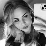 ℒℯ𝒶 ℒ𝓊𝒸𝓎 - @karussellkaa - Instagram