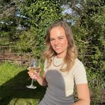Lea McLaughlin - Facebook