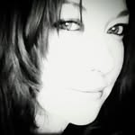 Lea Melton - @cnkl77700042 - Instagram