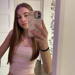 Léa Poulin - @lea.poulin.9883 - Instagram