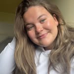 Léa Poulin - @leapoulinn - Instagram